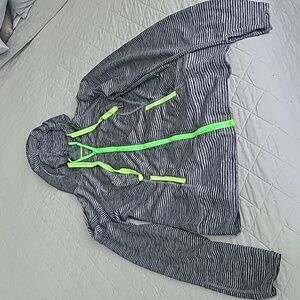 Lukka activewear zipup